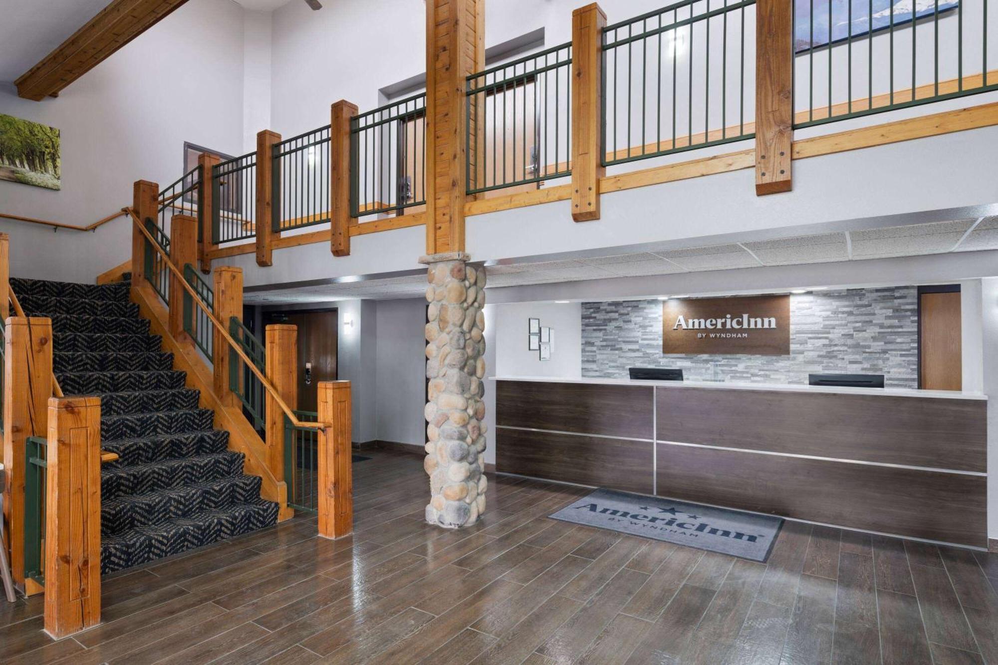 Americinn By Wyndham Stuart Exteriör bild